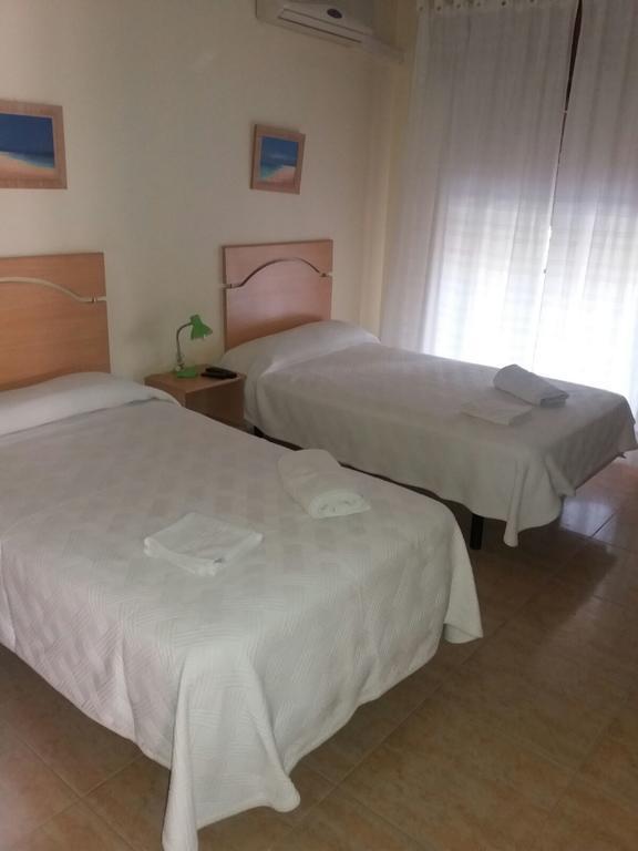 Hostal Jose Luis Brunete Exterior photo